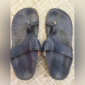Hush Puppies Blue Leather Thong Sandals